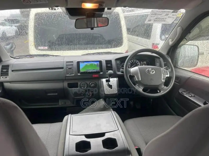 Toyota Hiace DX New Shape 2020