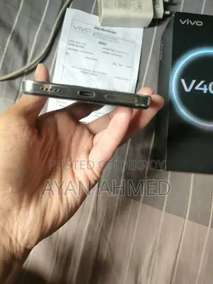 Vivo V40 lite 8+8/256 (Used)