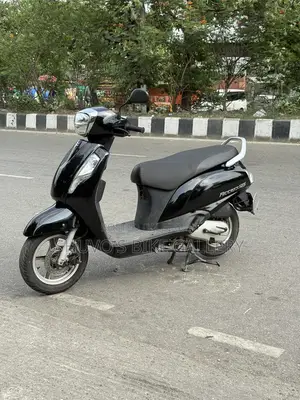 Suzuki Access 125 FI CBS 2021