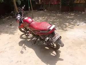 Mahindra Centuro 2018