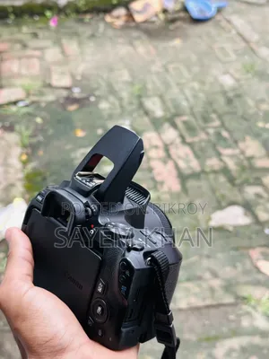 Canon 200d Mark II Full Package
