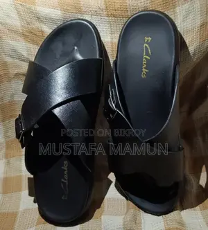 পুরো চামড়ার জুতা ।