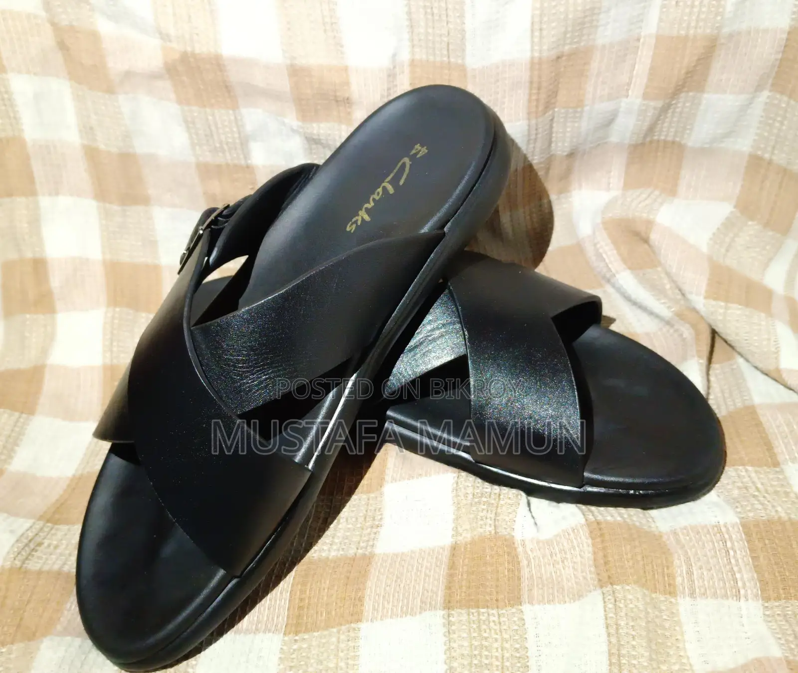 পুরো চামড়ার জুতা ।