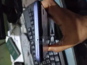 Vivo Y21 4+1/64GB (ব্যবহৃত)