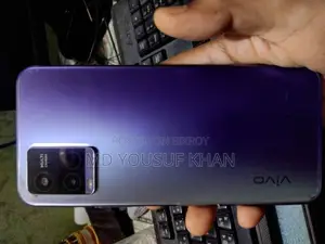 Vivo Y21 4+1/64GB (ব্যবহৃত)