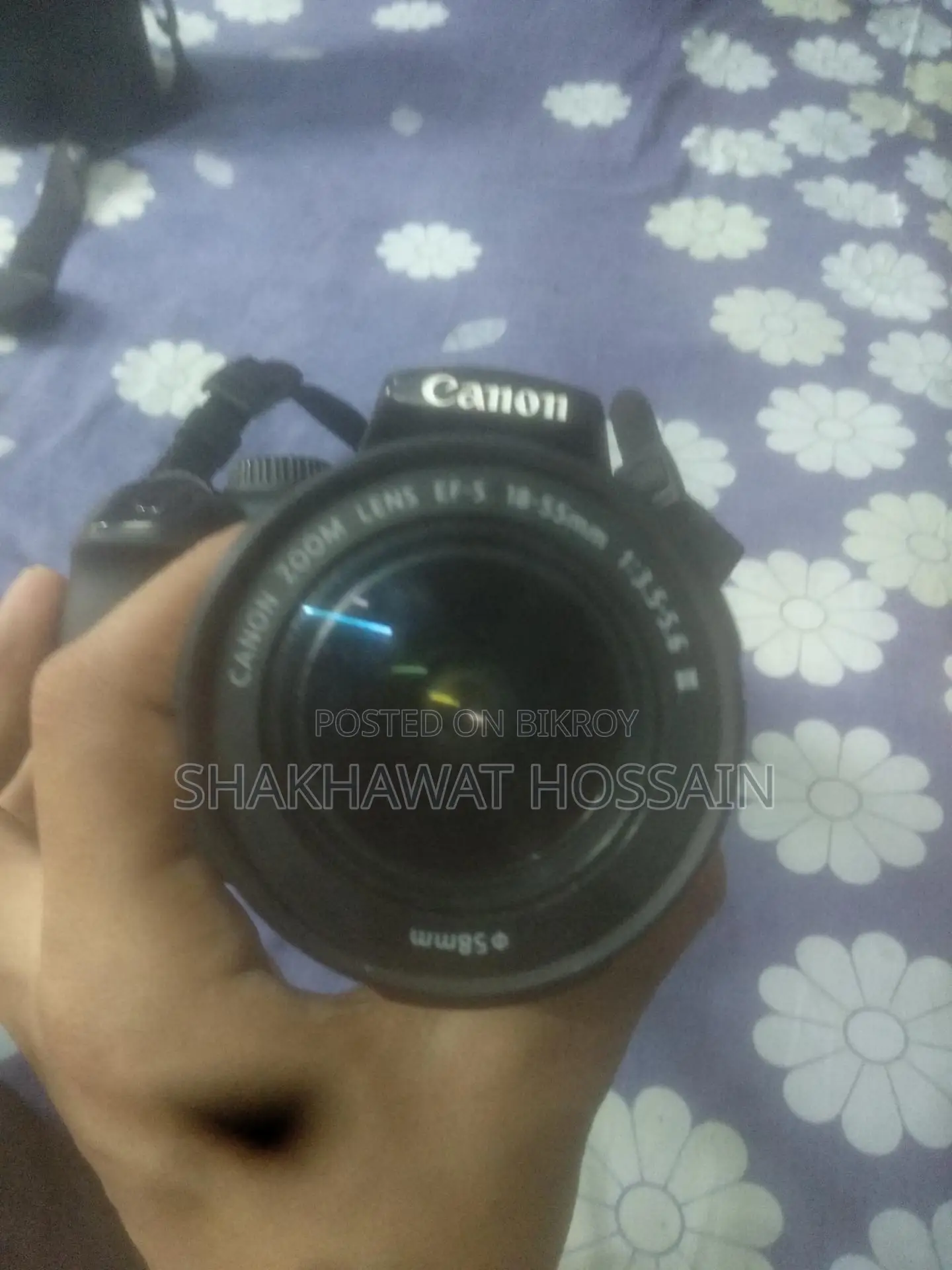 DSLR Camera