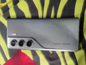 Tecno Camon 40 Pro mobile (Used)