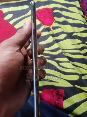 Tecno Camon 40 Pro mobile (Used)