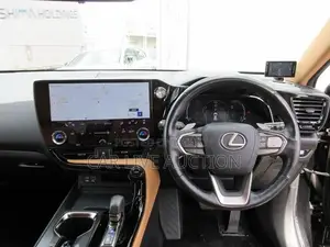 Lexus NX Hybrid l version H+ 2021