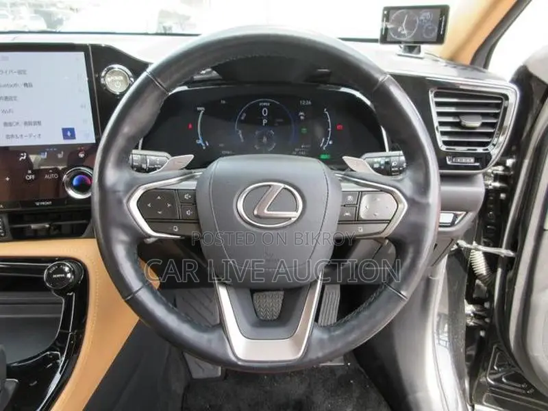 Lexus NX Hybrid l version H+ 2021