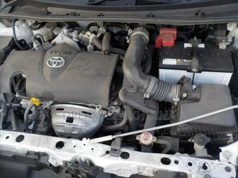 Toyota Axio EX NON HYBRID WHITE 2023