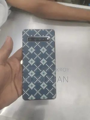 Samsung Galaxy S10 (Used)