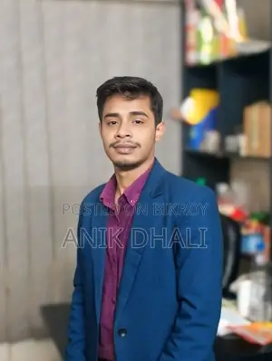 Receptionist Wanted for Buying House (Male/Female)