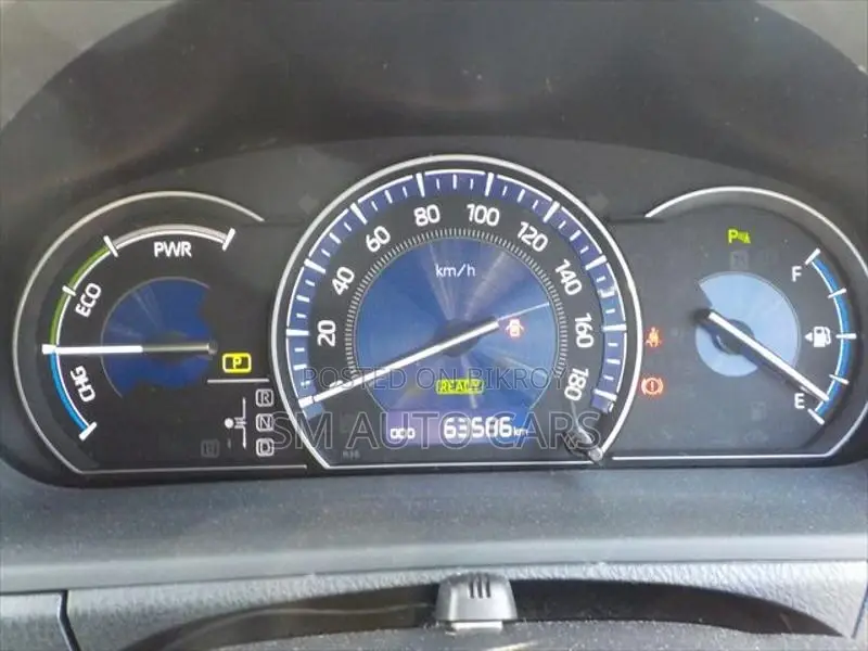 Toyota Esquire Hybrid Gi Pearl 2020