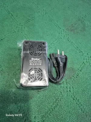 OSAKA LED BATTERY CHARGER
