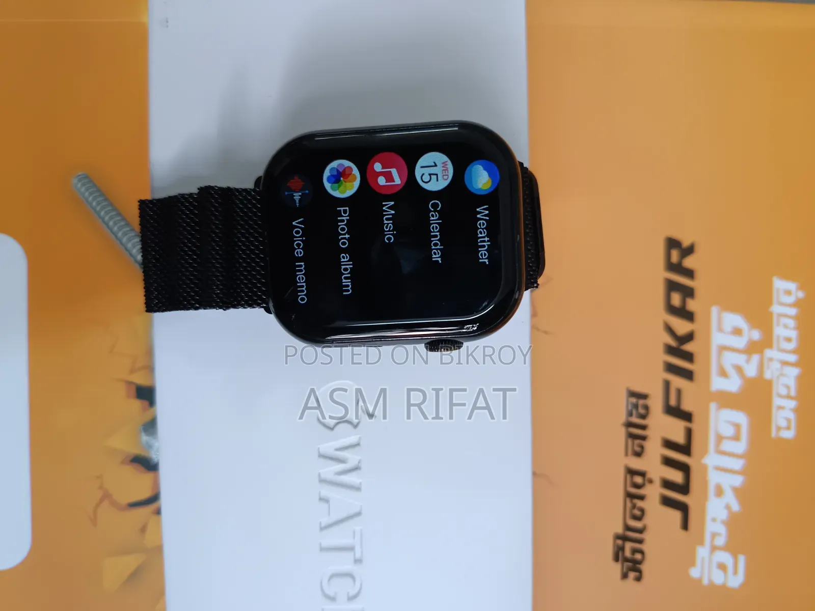 স্মার্টওয়াচ (Smartwatch),অ্যাপল ওয়াচের ডিজাইনের আদলে তৈরি ক্লোন