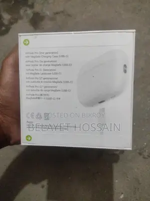 AirPods Pro 2nd Generation With MagSafe Charging Case USB-C