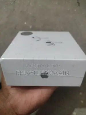 AirPods Pro 2nd Generation With MagSafe Charging Case USB-C