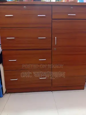 I want to sell a used wardrobe