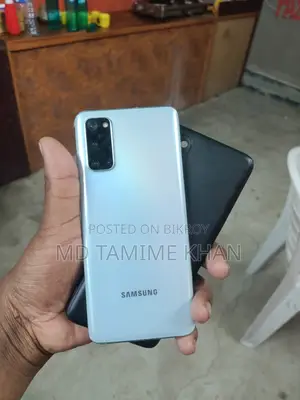 Samsung Galaxy S20 8/128 GB (Used)