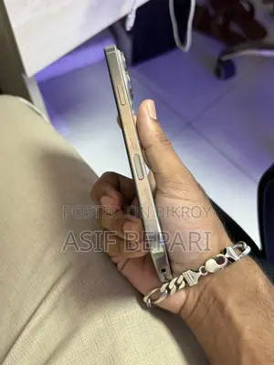 Apple iPhone 16 Pro Max ` (Used)