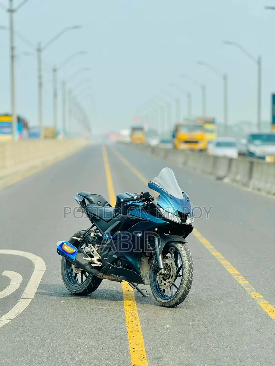 Yamaha R15 V3 Monster Edition 2021
