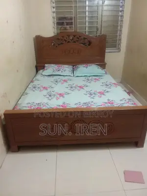 অরজিনাল মালয়েশিয়ান কাঠের খাট