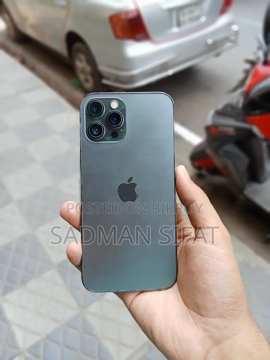 Apple iPhone 12 Pro Max (Used)