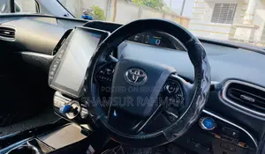 Toyota Prius Plug-in Hybrid 2019