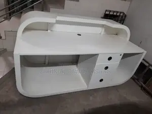 Whitechapel-Otobi Reception Desk