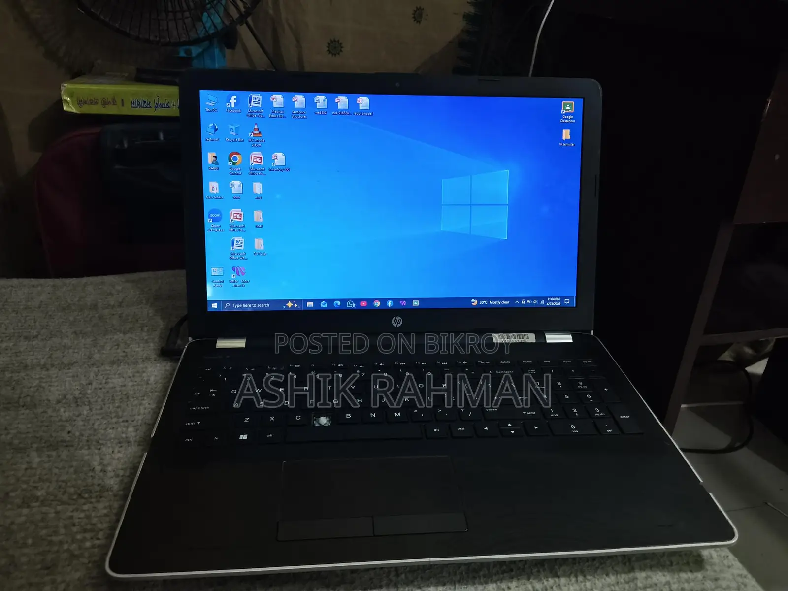 hp laptop i3 7gen