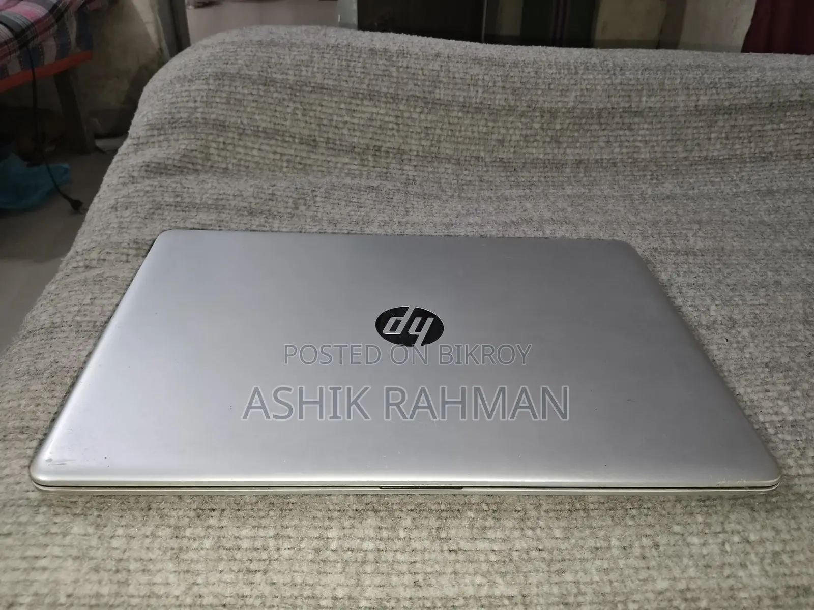 hp laptop i3 7gen