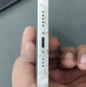Apple iPhone 13 (Used)