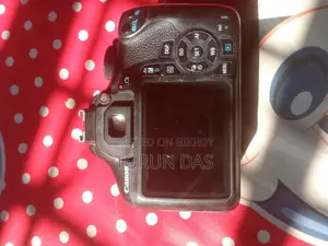 Canon 1300D with 55-250mm Zoom Lens