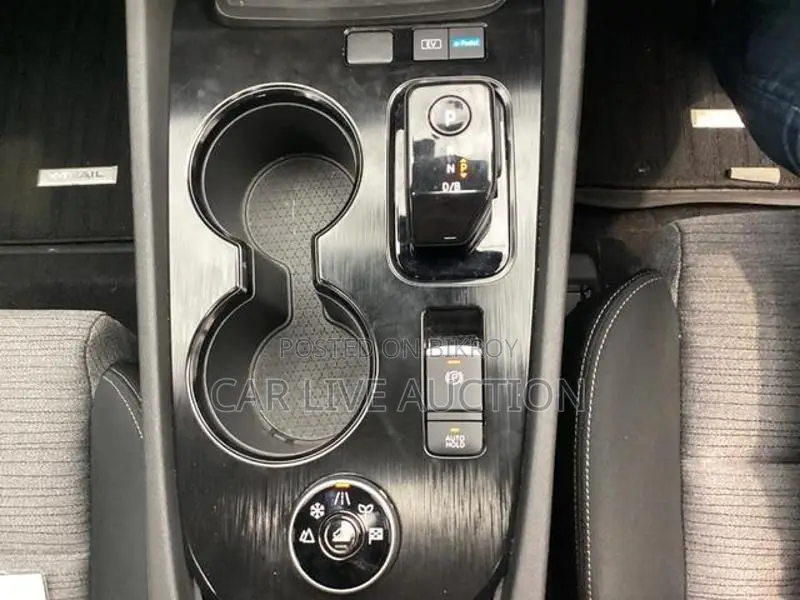 Nissan X-Trail HYBRID XE FORCE 2022