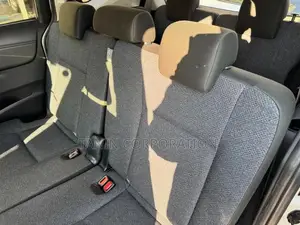 Toyota Sienta Hybrid X 2021