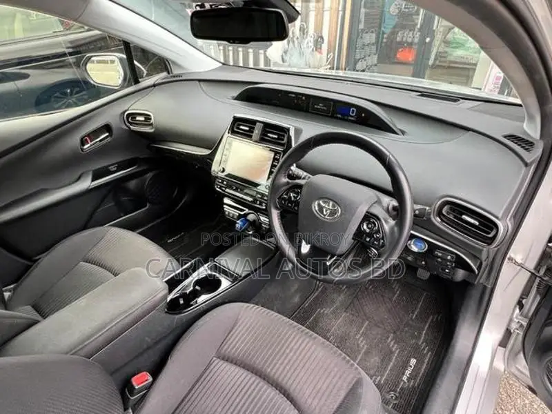 Toyota Prius 2020 Silver