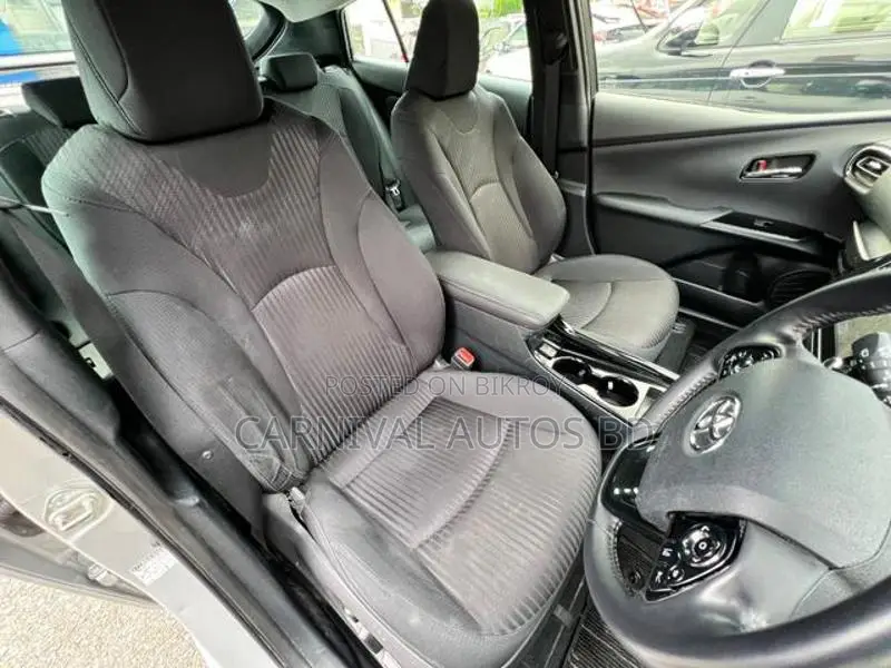 Toyota Prius 2020 Silver
