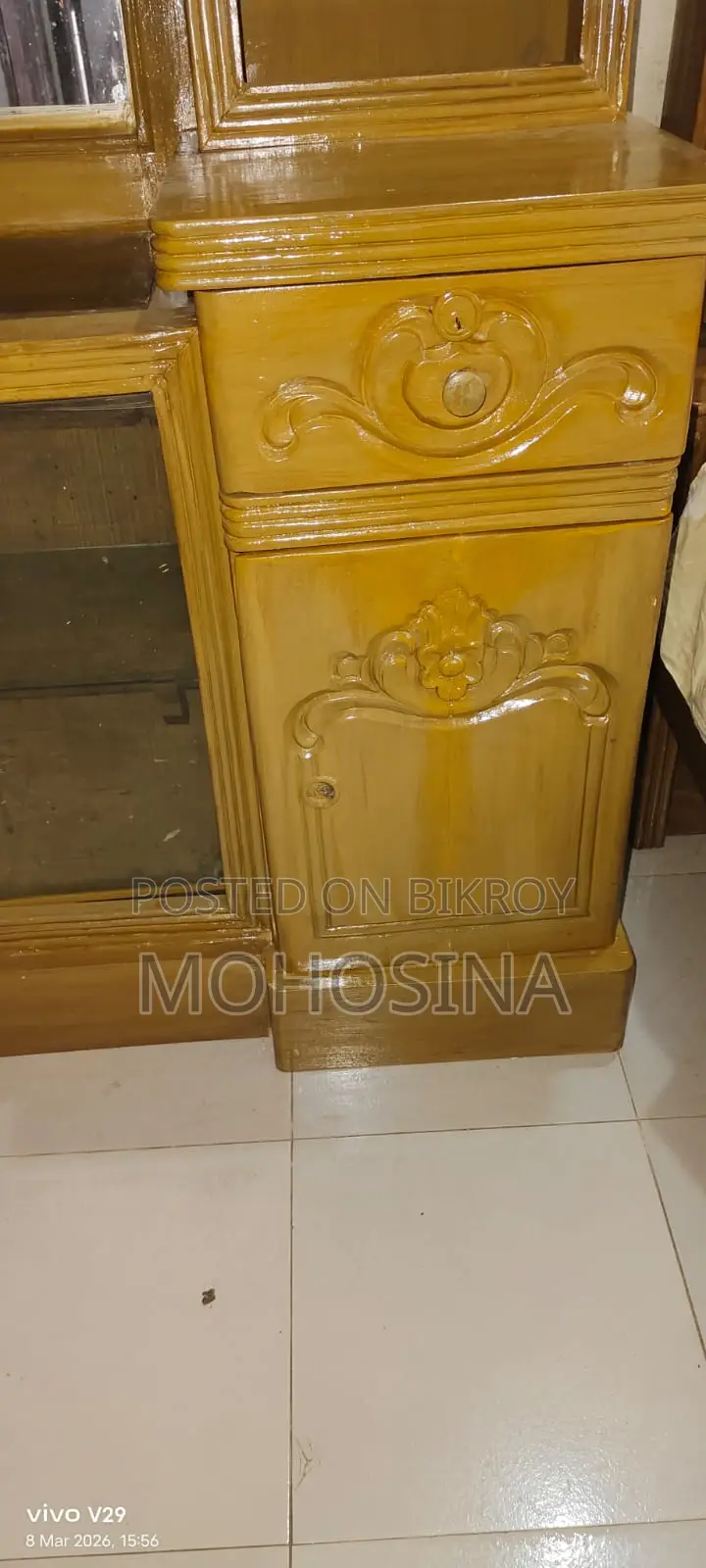 সেগুন কাঠের ড্রেসিং টেবিল