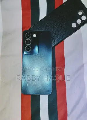 Vivo Y200e 128 GB Black