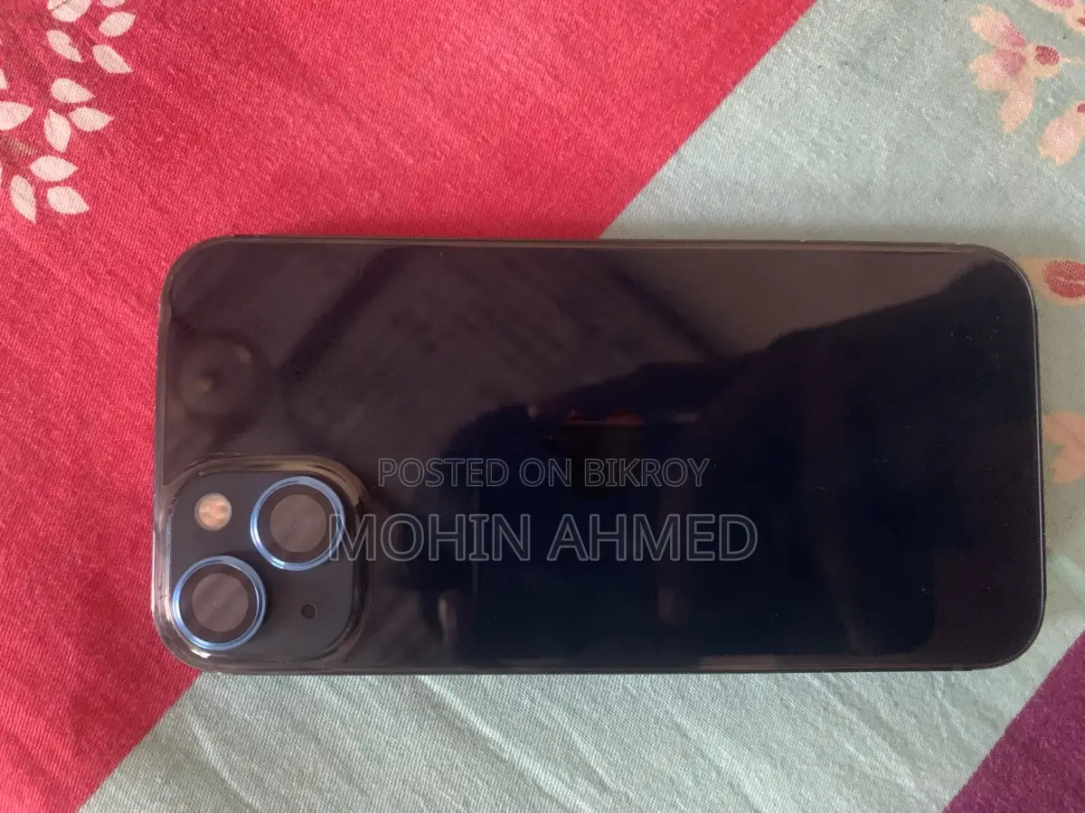 Apple iPhone 13 (Used)
