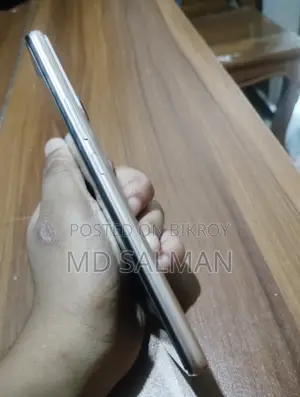 Infinix hot 20i . (Used)