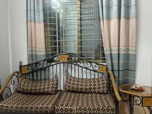 Drawing Room Wrought Iron Sofa (2+1+1 Seat) and Center Table