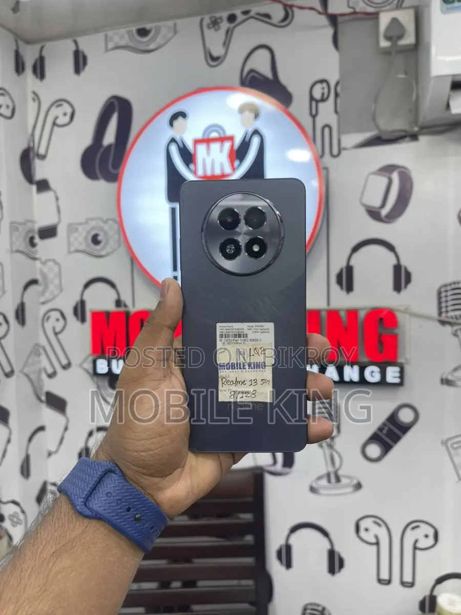 Realme 13 5G(8-128) (Used)