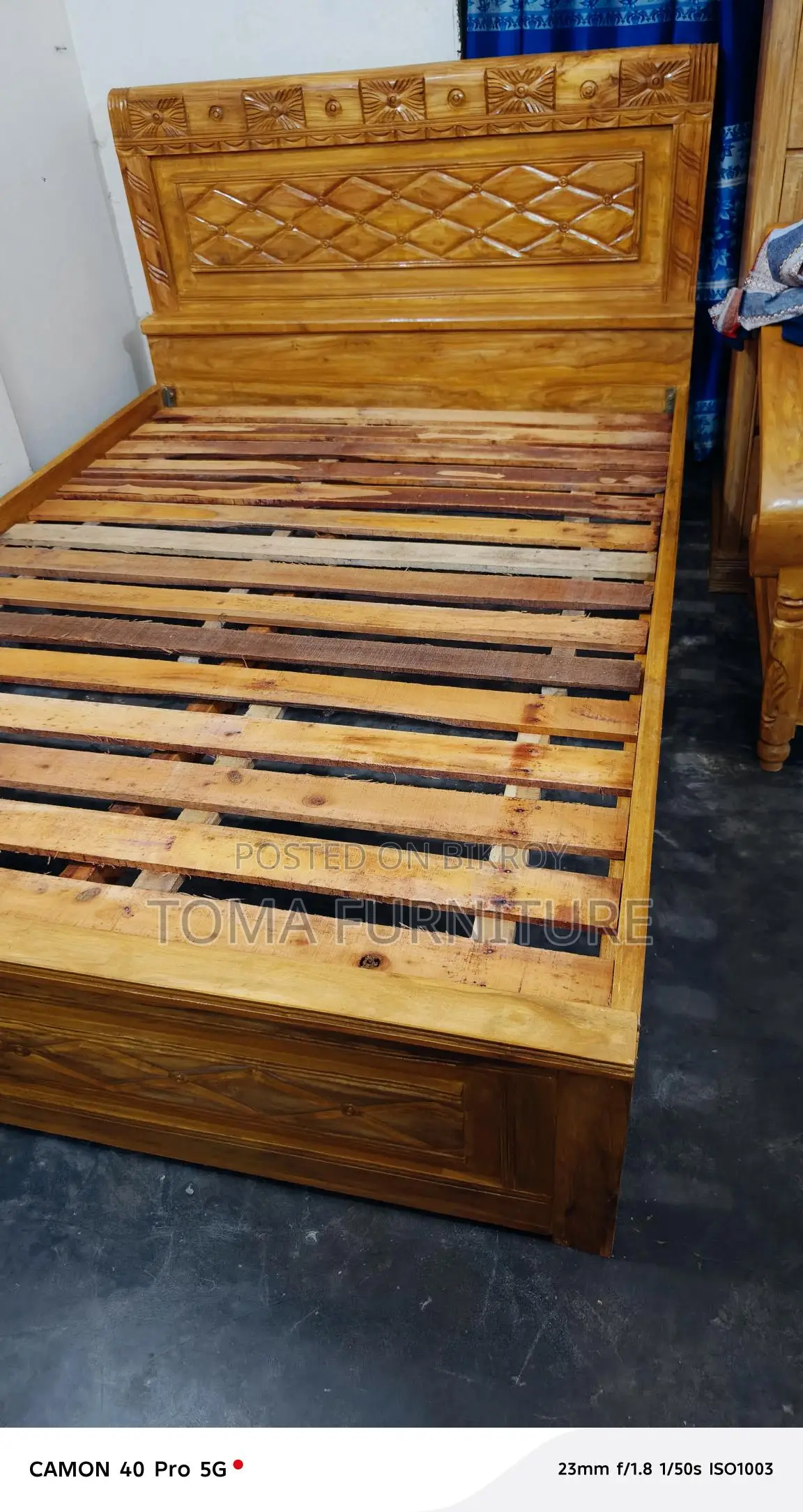 Akashmoni Wood Semi-Box Bed