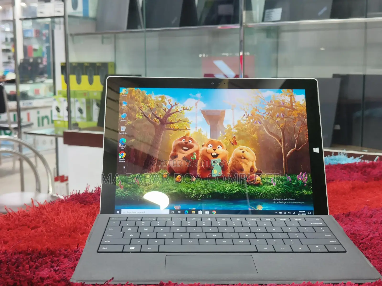 Microsoft Surface Pro i5 4th Gen 8/256GB 13.3” Detachable 2-in-1 Laptop