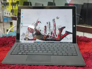 Microsoft Surface Pro i5 4th Gen 8/256GB 13.3” Detachable 2-in-1 Laptop