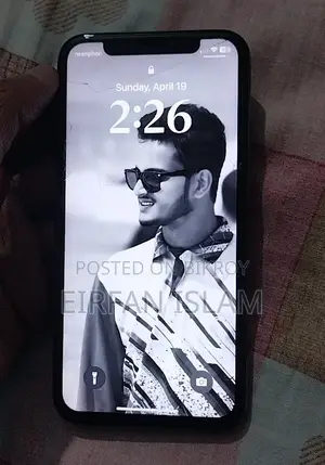 Apple iPhone X . (Used)