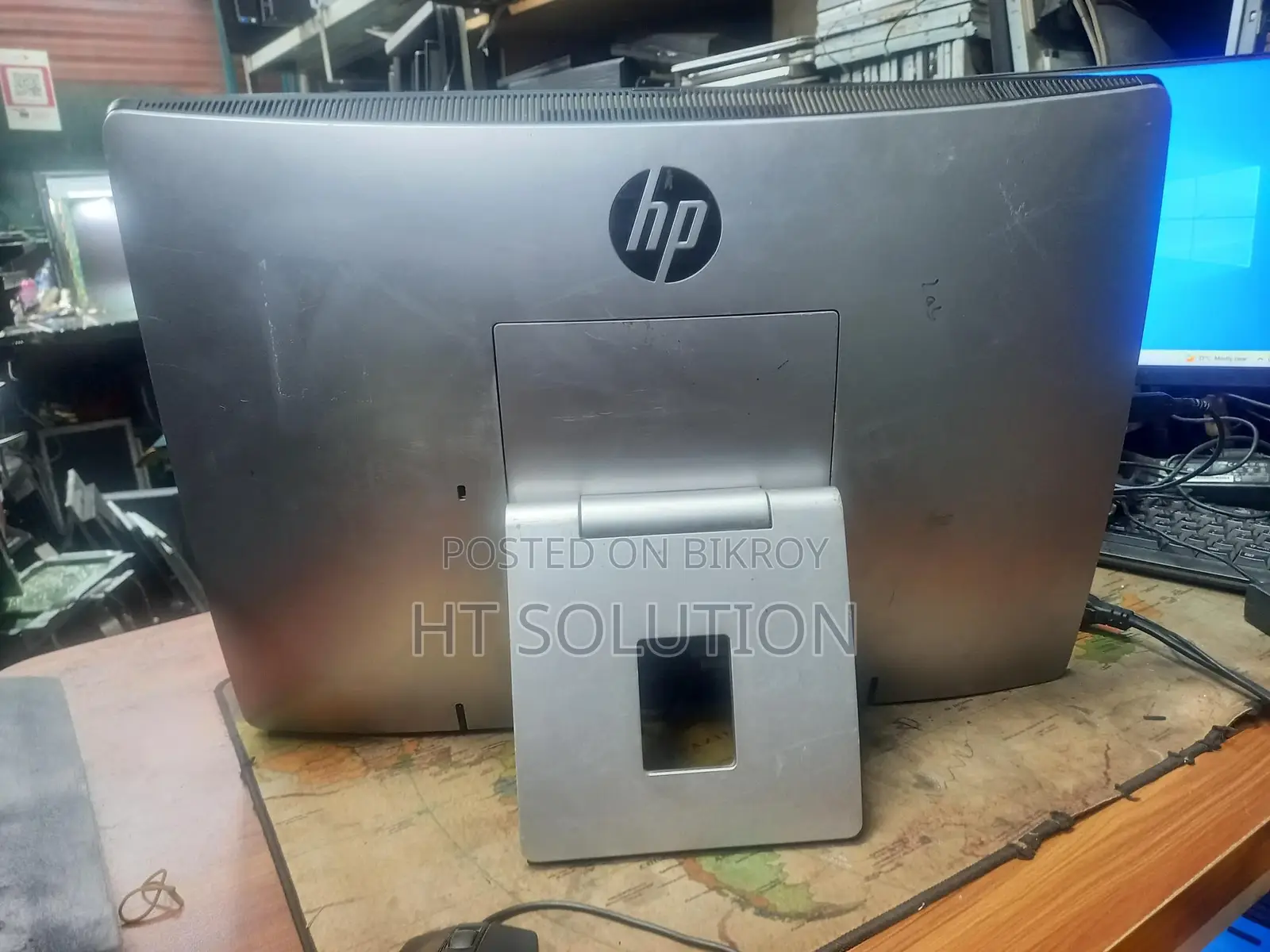 Buy HP and Lenovo All-in-One PCs at a blast offer! Monitor with PC!
