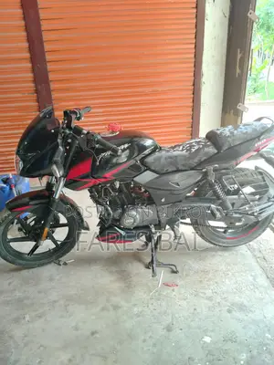 বাজাজ পালসার ১৫০ . ২০২১